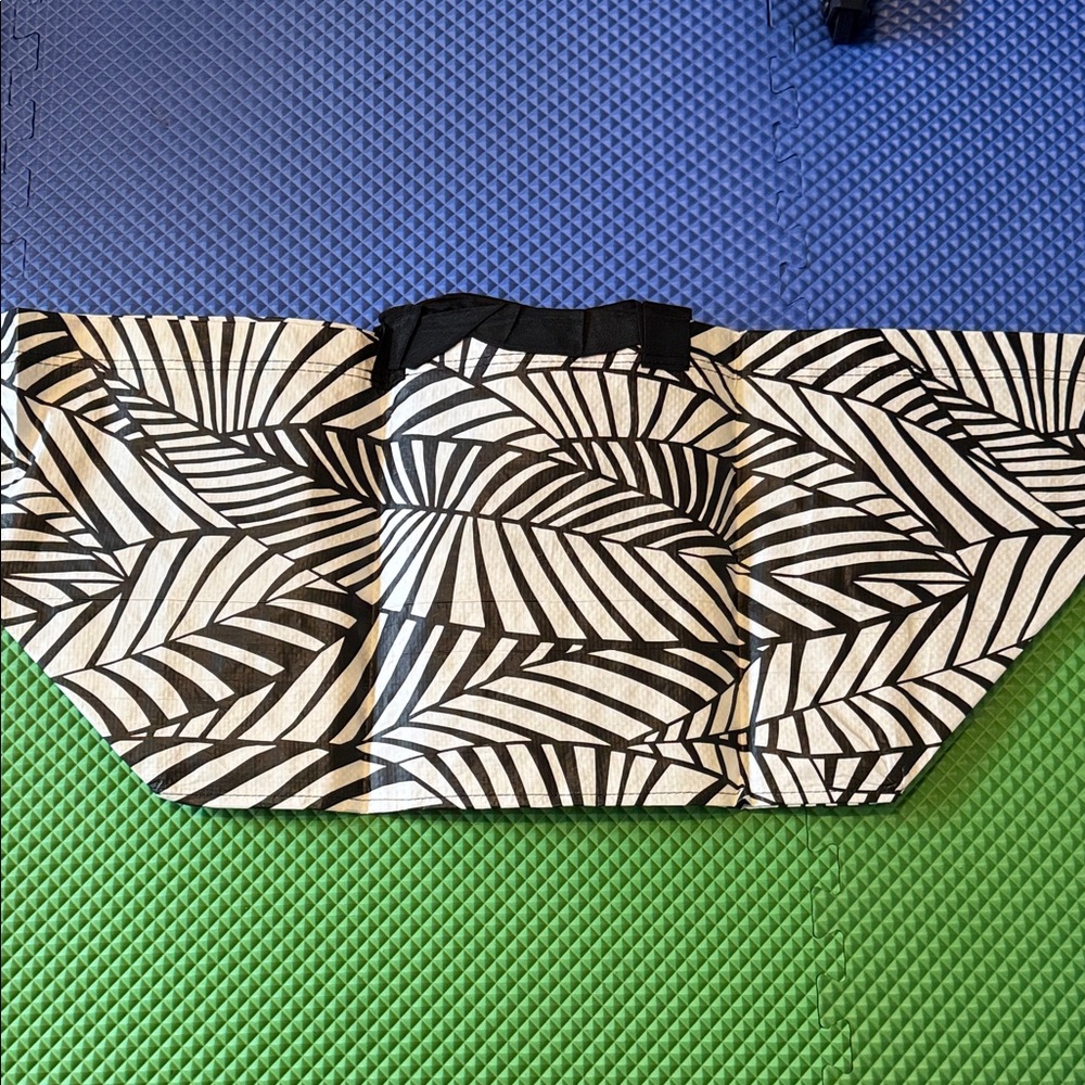 NWT IKEA Slukis bag